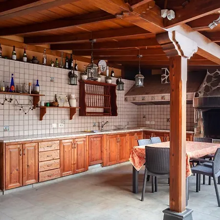 Casa La Duquesa Apartment